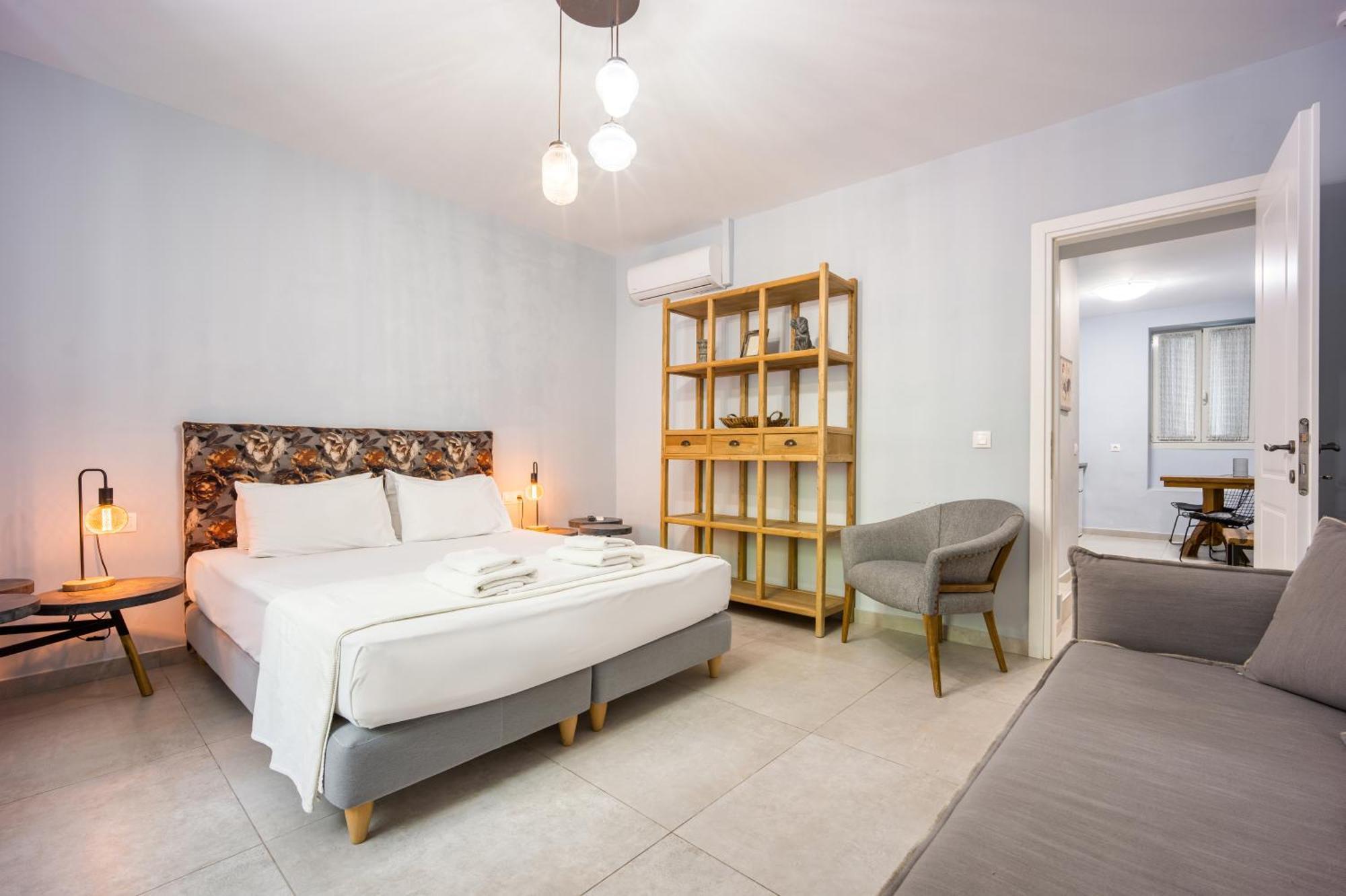 Bentzi...Boutique Apartment In Pangrati, Superior Suite Афины Экстерьер фото